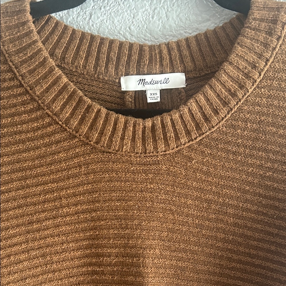 Madewell women’s Tan Crewneck Sweater